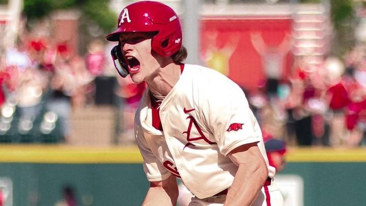 Arkansas' Christian Turner blasts a two-run walk-off homer vs. Ole Miss