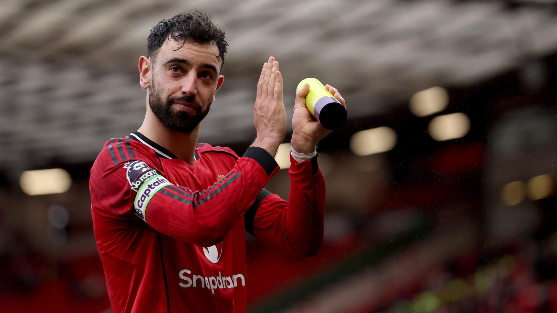 Bruno Fernandes wins FWA Player of the Year over Arsenal stars