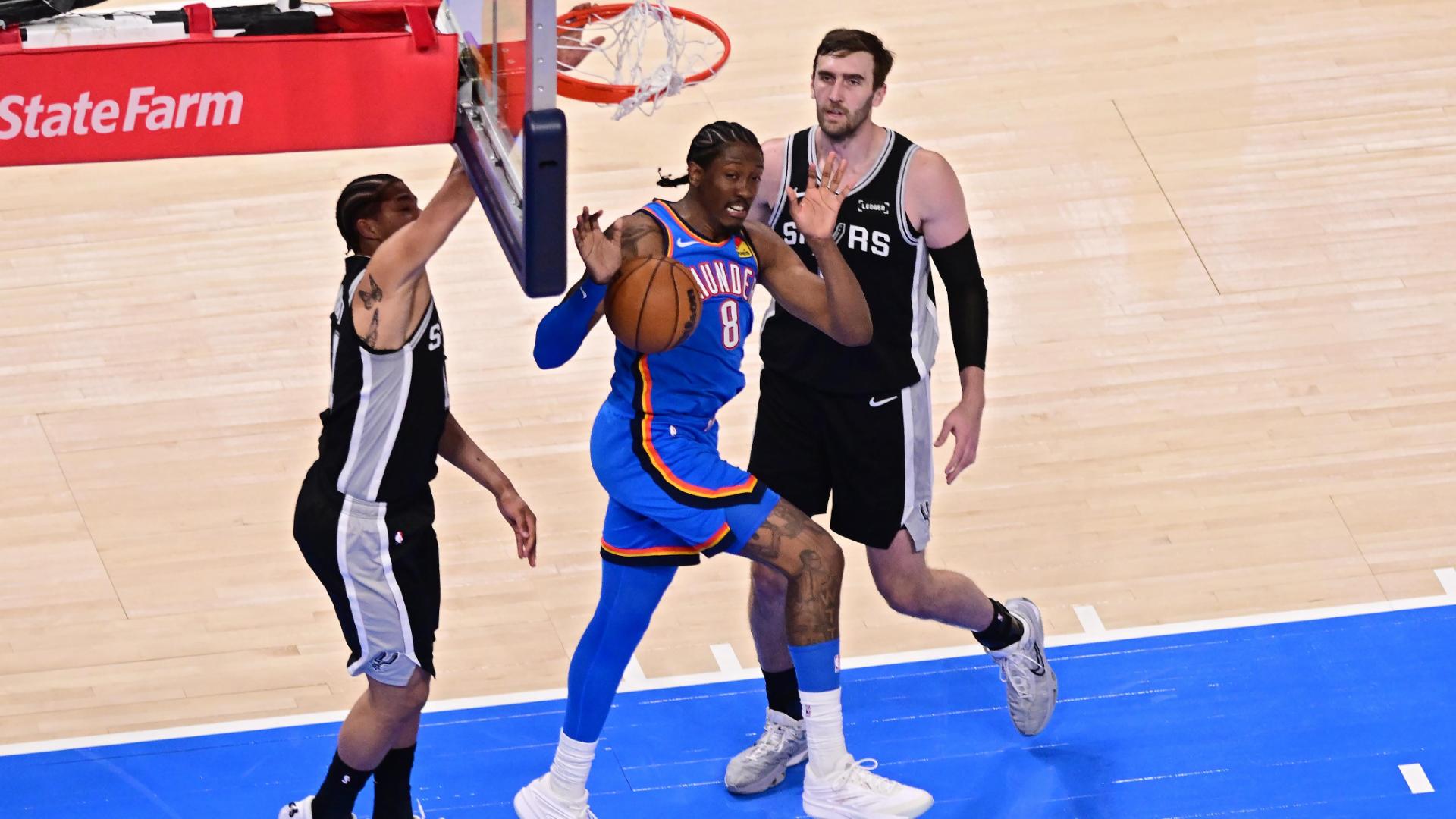 NBA: Oklahoma City Thunder vs San Antonio Spurs