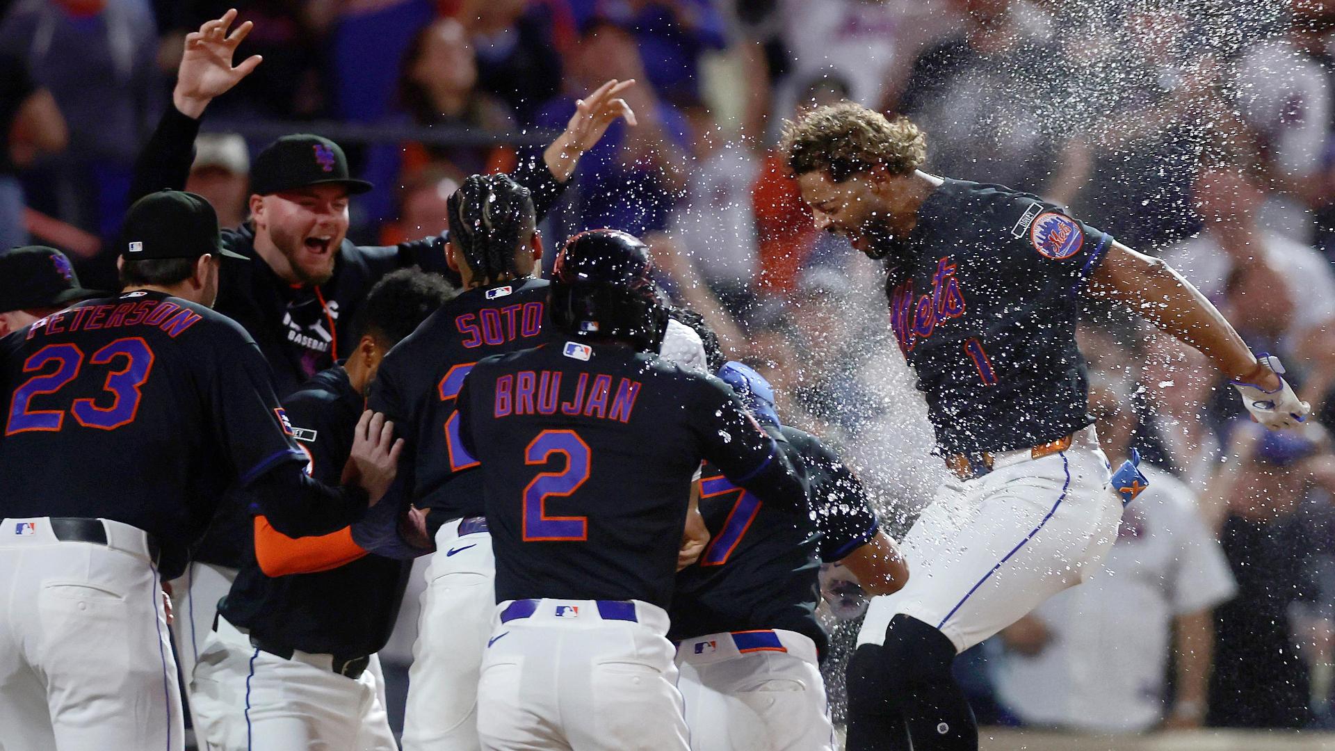 MJ Melendez blasts a walk-off home run for the Mets in 10th