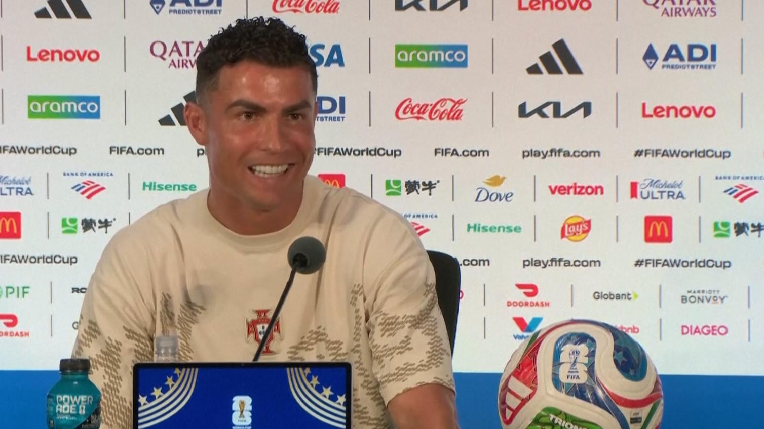 Ronaldo tells media: I'll finish when I want, not when you want