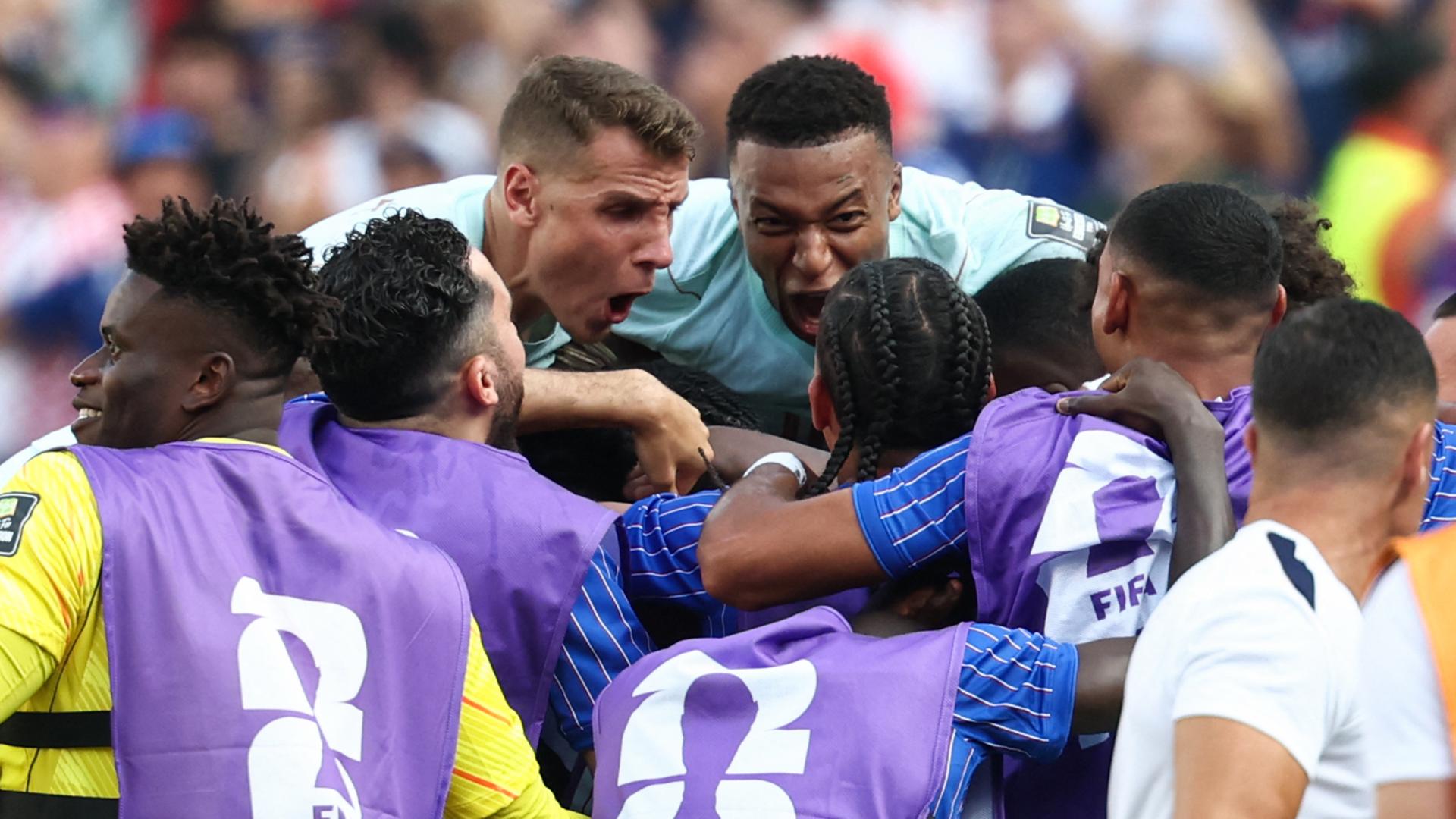 France advance to third consecutive World Cup semifinal