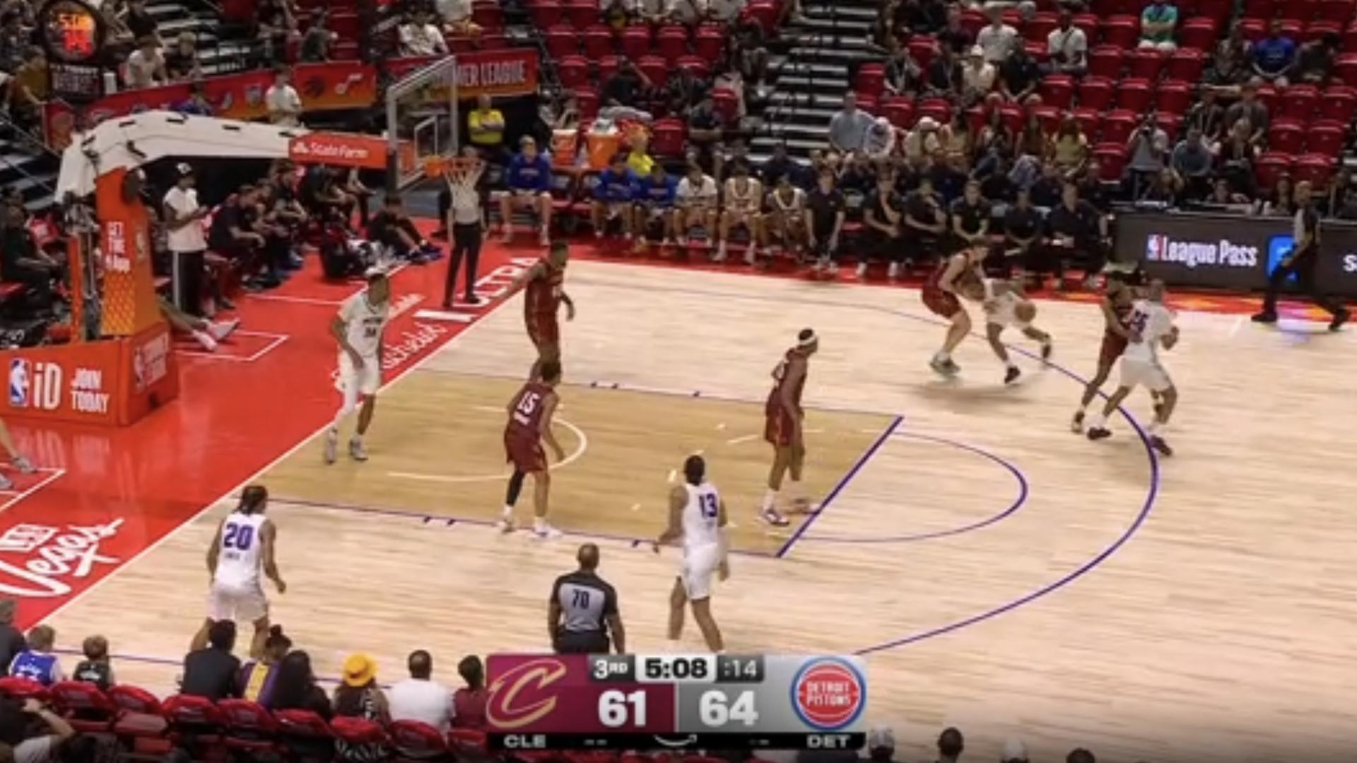 Pistons keep on rolling with Chaz Lanier's 3 pointer