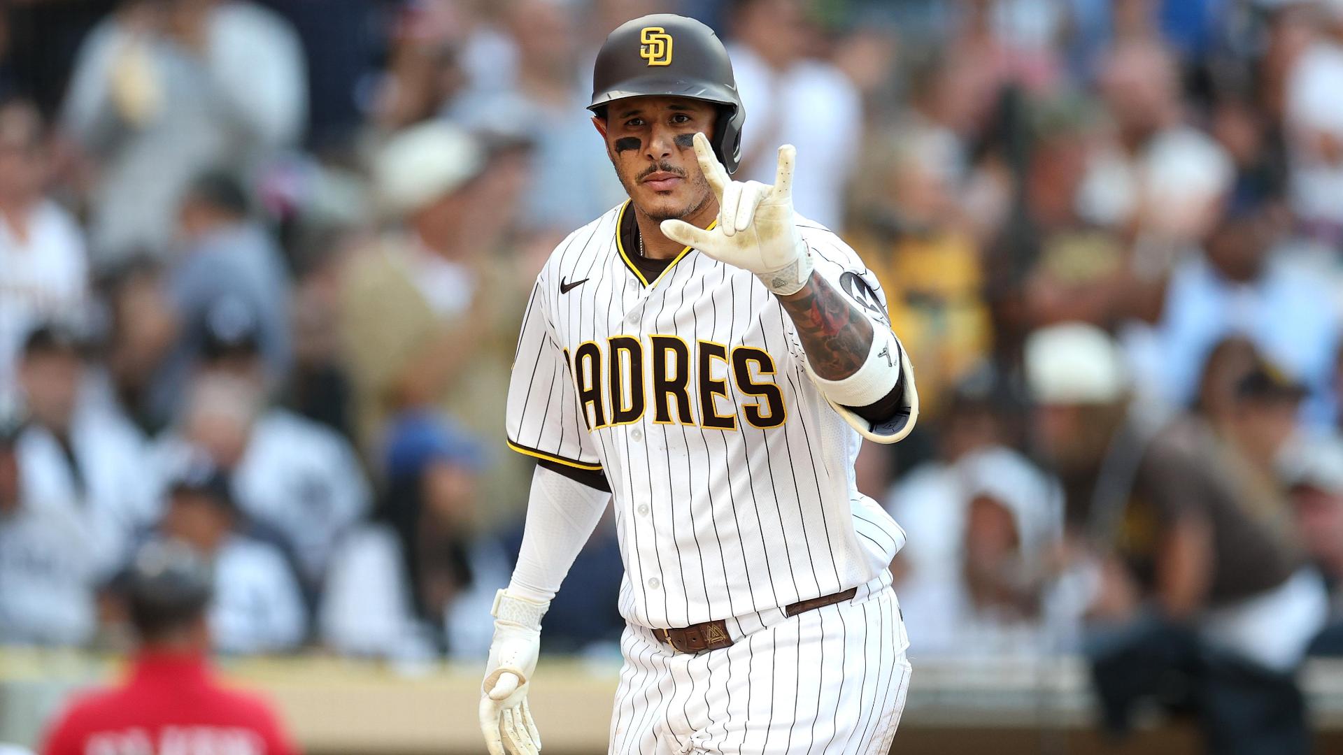 Yankees Top Padres 5-1: Jones Sparks Rally Against Hometown Team