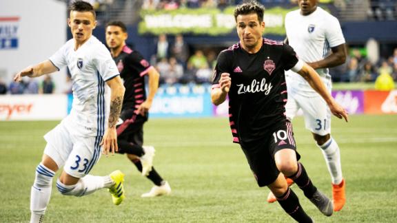 Sounders and Quakes tie in 4-goal thriller
