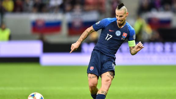 Slovakia on to the playoffs after Azerbaijan win