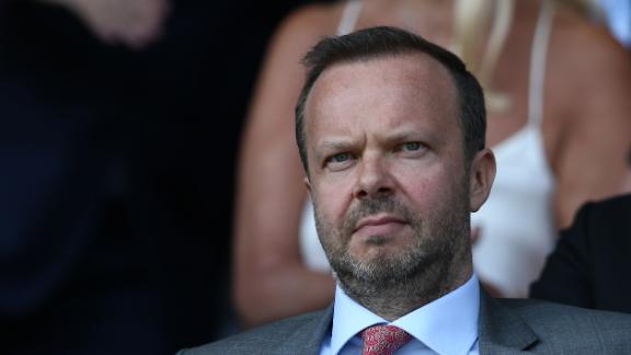 Should Man United change Woodward's role?
