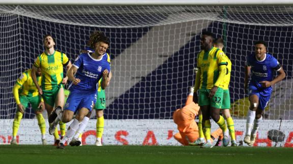 HIGHLIGHTS, Cardiff City 2-3 Norwich City