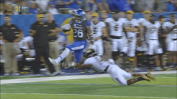 MacGinnis' 4 FGs help Kentucky survive Missouri 40-34