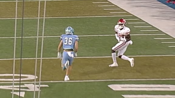 King fakes run, finds Stevenson for 75-yard TD