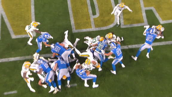 Johnson pushes through for Lions TD