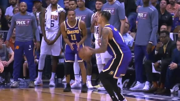 Kuzma drains back-to-back 3-pointers