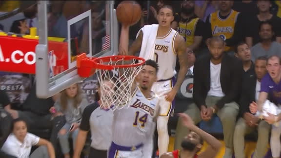 Green's putback slam electrifies Staples Center