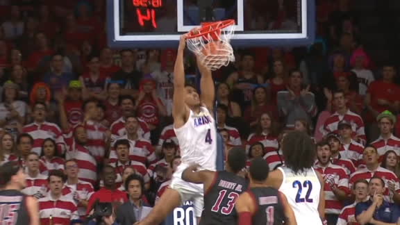 Jeter crushes reverse dunk