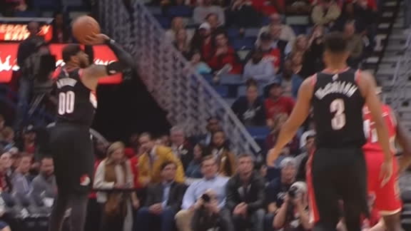 Melo hits first bucket as a Blazer