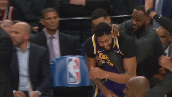LeBron loves AD's 4-point play opportunity