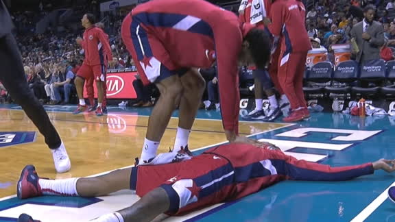 Beal receives fake CPR after Bertans 3