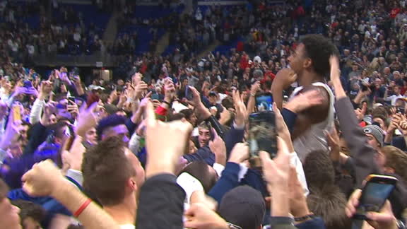 Penn State fans storm court after beating Maryland