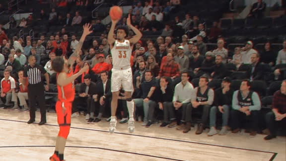 Great ball movement leads to a Nwora 3