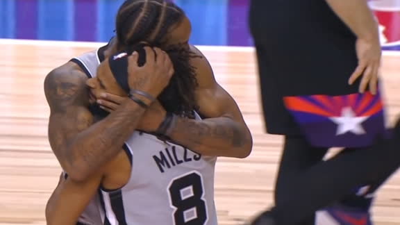 Mills pulls up for game-winning jumper