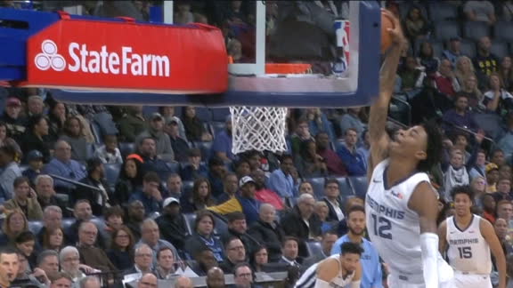 Morant throws down a hammer