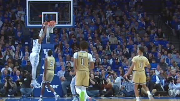 Richards' block leads to a Brooks Jr. dunk