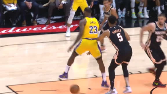 LeBron's between-the-legs pass sets up Howard slam