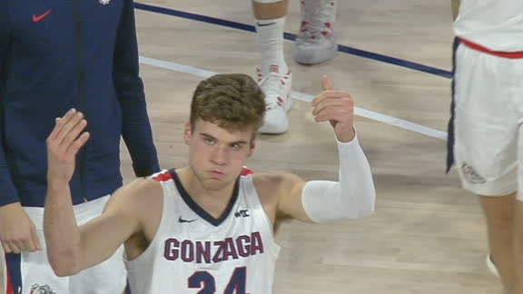 Gonzaga's back-to-back buckets get the arena rocking