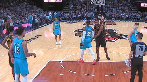Thompson ejected after slapping Crowder on behind