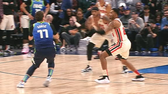 Luka drains deep 3 to put Blazers away