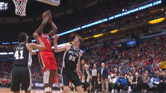 Zion scores first NBA basket