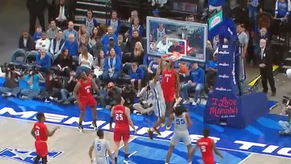 Jeffries elevates for wide-open slam