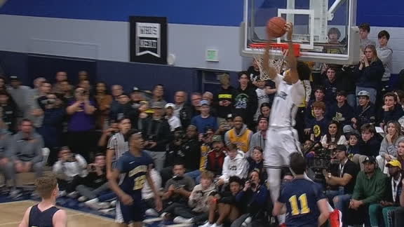 Wade lobs to Williams for reverse alley-oop