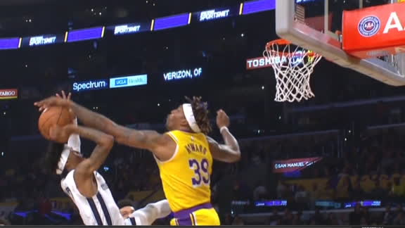 Howard blocks Morant, Grizzlies score anyway