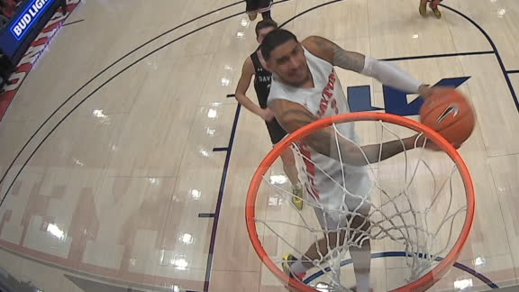 Toppin getting ready for the NBA Slam Dunk Contest