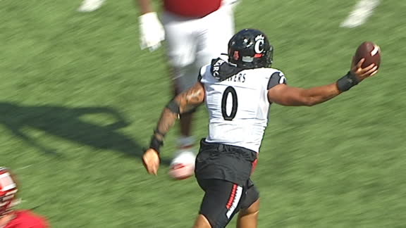 Ridder helps No. 8 Bearcats rally for 38-24 win at Indiana