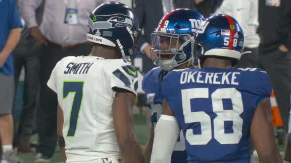 Rookie Devon Witherspoon scores on 97-yard pick six as Seahawks D leads  Seattle over Giants