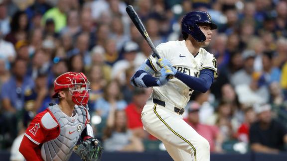 Brewers Near NL Central Title After Extra-Inning Win Over Cardinals