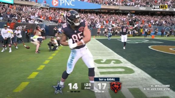 Bears vs Cowboys game action showing key plays from the 31-14 victory