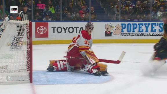 NHL: Vancouver Canucks vs Calgary Flames