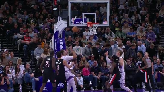 Walker Kessler cleans up a teammate's miss with a putback jam for the Jazz.