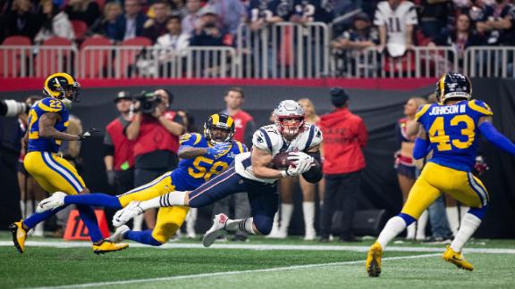 Gronk to fulfill late friend's wish, retire as Patriot