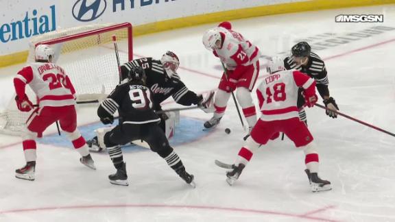 NHL: New Jersey Devils vs Detroit Red Wings