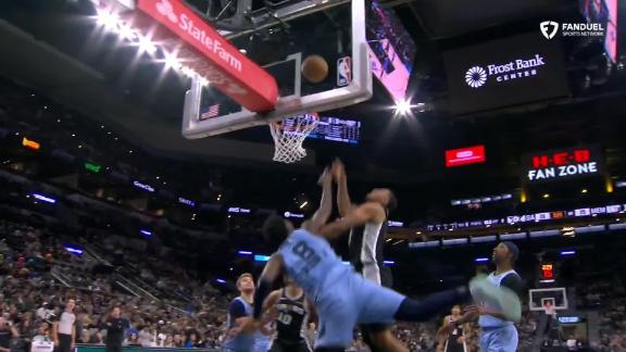 Keldon Johnson gets the basket plus the foul