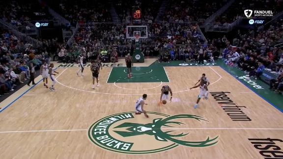 Kyle Kuzma throws down the hammer