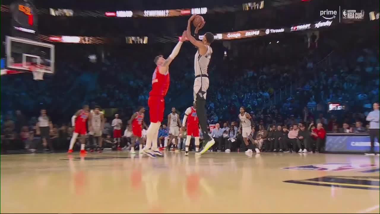 NBA: Oklahoma City Thunder vs San Antonio Spurs