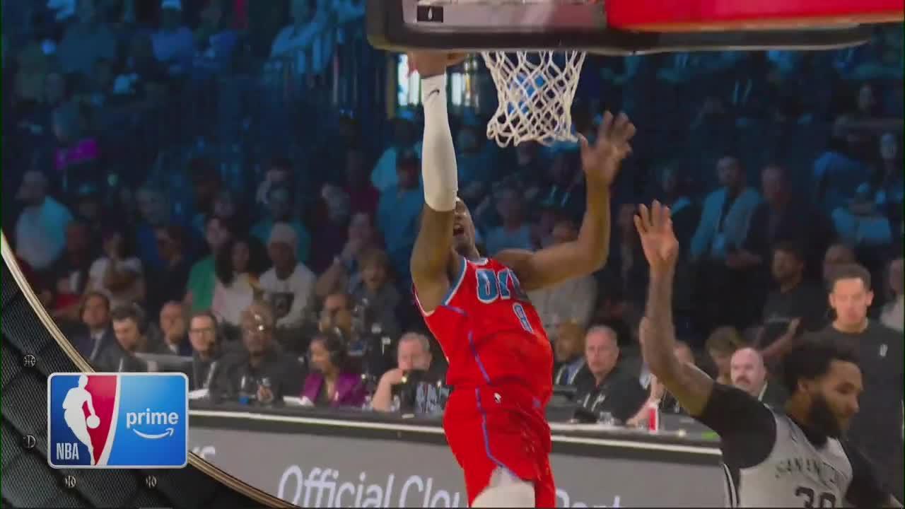 NBA: Oklahoma City Thunder vs San Antonio Spurs