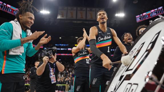 After the Spurs defeated the Thunder, Victor Wembanyama created a new tradition for the fans at home.