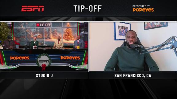 Draymond Green explains his argument in the middle of a timeout with Warriors coach Steve Kerr.