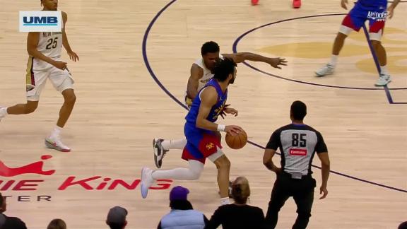 Aaron Gordon throws down a two-handed jam to help the Nuggets beat the Pelicans.